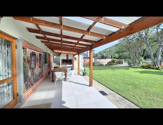 2 BEDROOM HOUSE FOR SALE IN DIE EILAND